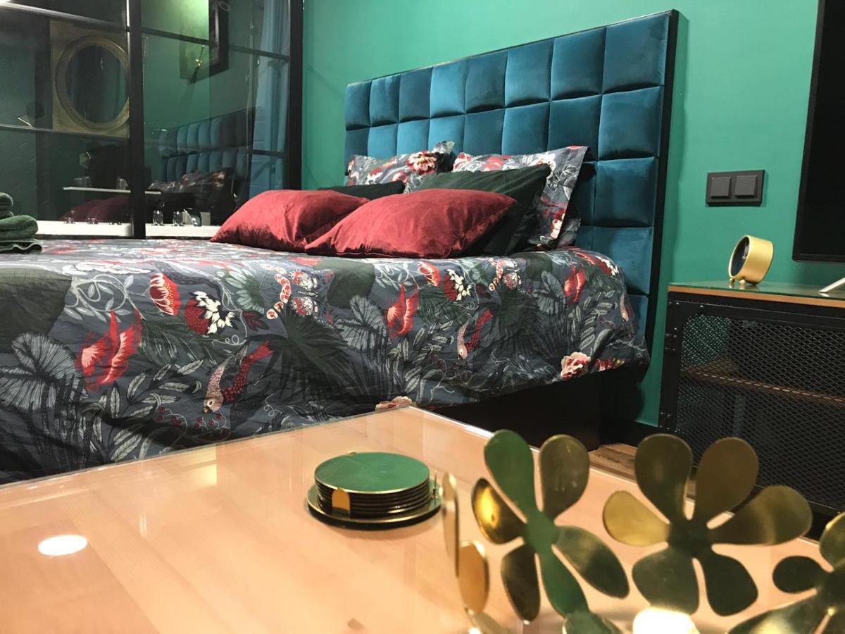 Sevilla Triana Jacuzzi Eksteriør bilde